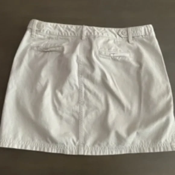 Women's J Crew Skirt Kaki - Size 6 - Picture 2 of 3